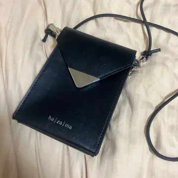 ha|za|ma 끌려가는 운명 미니 숄더백 본체만