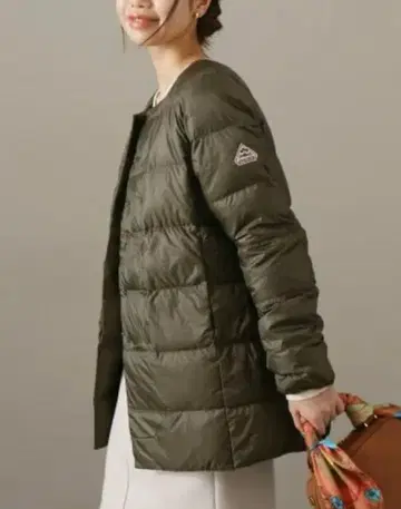 PYRENEX 노카라 미들 기장 다운 코트 36 코쿤