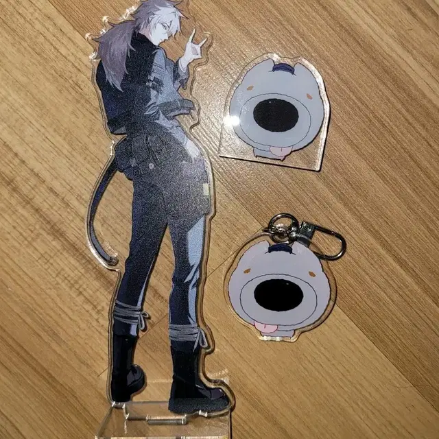 괴담출근 제삼 j3 아크릴 스탠드 키링 코롯토 양도