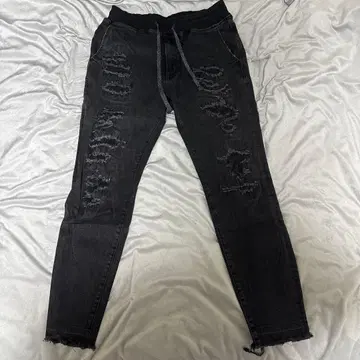 데미지 가공 슬림핏 데님 팬츠