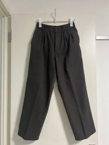 FREAK'S STORE 브라운 슬랙스 테이퍼드