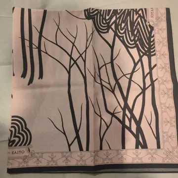 Saito 보자기 핑크 블랙