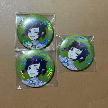 릴리아 트위스테 캔뱃지 플라티나