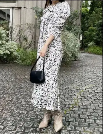 SNIDEL 꽃무늬 롱 원피스 긴팔