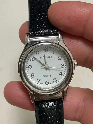 [ 새상품 ] viltaroso 쿼츠 손목시계 블랙 가죽