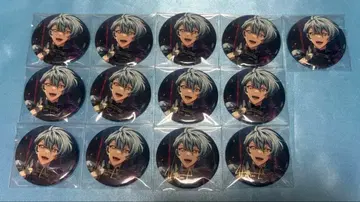 아이나나 이즈미 이오리 브라호와 캔뱃지 13개