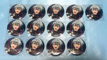 아이나나 이즈미 이오리 브라호와 캔뱃지 13개