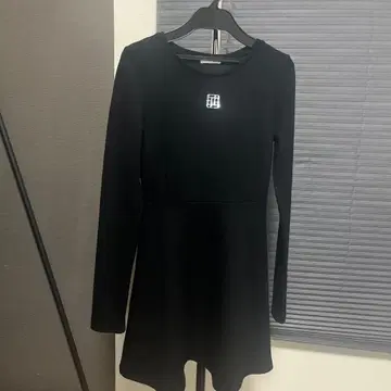 GYDA 프릴 원피스