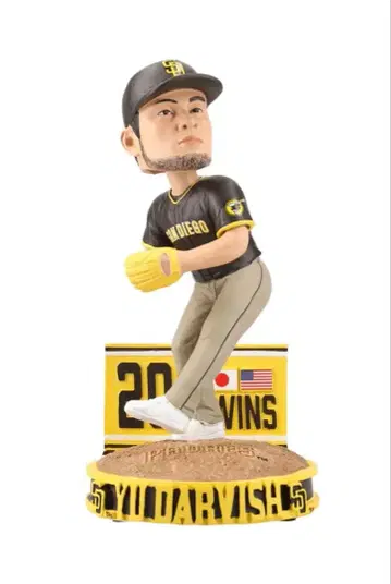 미개봉 새상품! 다르빗슈 보블헤드 피규어