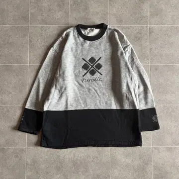 따뜻한 속기모 노르딕 무늬 트레이닝복 루즈핏 L 바이컬러 블랙 그레이