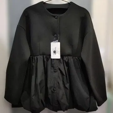 새상품!! 벌룬 실루엣 자켓 블랙