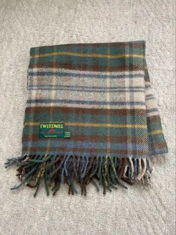 TWEEDMILL 체크 무늬 울 담요