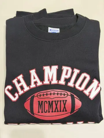 Champion 풋볼 디자인 맨투맨 L 사이즈