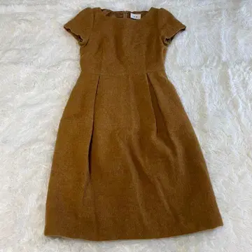 [새상품급] 에프데 울 원피스 반팔 무릎 기장 성인 고급 심플 (1173