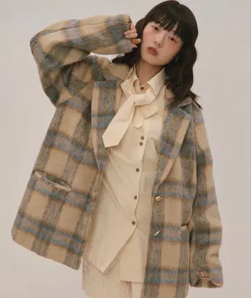 loin nuit (로완뉴이)의 샤기 코트