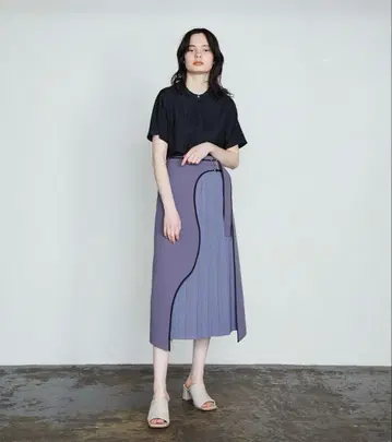 유나이티드 도쿄 아트컷 플리츠 랩스커트 블루 1