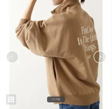 새상품급 스픽 앤 스팬 하프 지퍼 백 로고 맨투맨 23AW 카멜