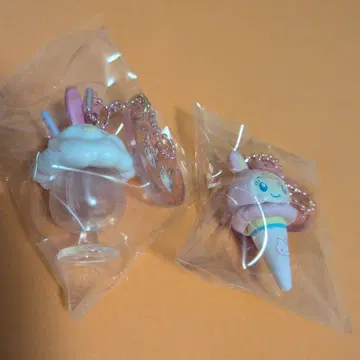 산리오 메조피아노 시크릿 참 키티