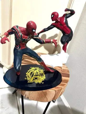 스파이더맨 어벤져스 피규어 2개 세트 (상자 없음)