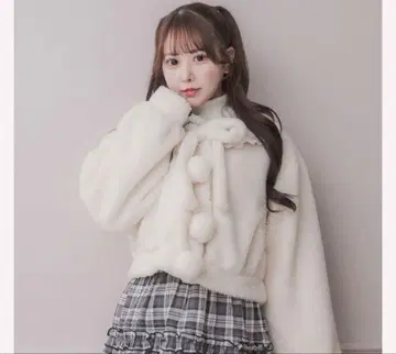 pium 피움 코튼 레이스 칼라 보아 코트 화이트