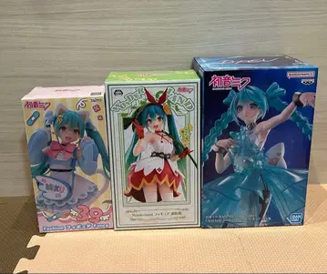 하츠네 미쿠 피규어 3개 세트