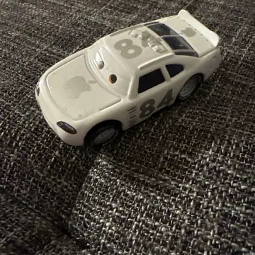 Apple 84 스포츠카 미니카 카즈 마텔