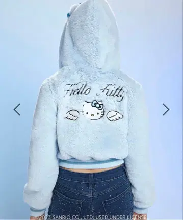 [ 미사용 새상품 ] 헬로키티 보아 후드티 자켓