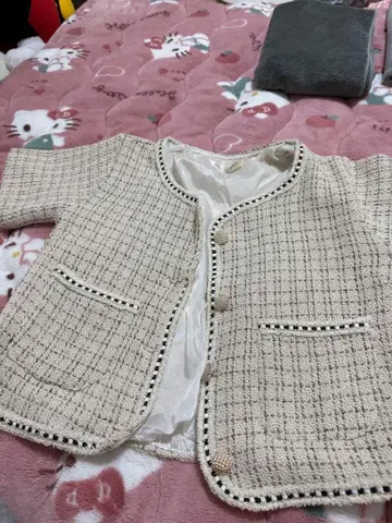 노카라 트위드 자켓 베이지