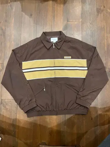 Thisisneverthat 브라운 집업 나일론 자켓