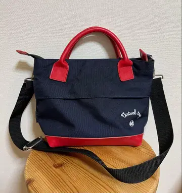 버추얼 트립 네이비 숄더백