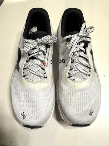 On 클라우드몬스터 2 러닝화 24.5cm