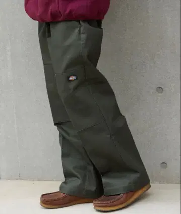Dickies 루즈핏 더블니 센터 프레스 워크 팬츠