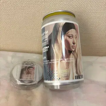 윤진 르세라핌 LE SSERAFIM 레모네이드 라벨 아크릴 키링