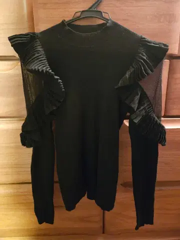 SNIDEL 플리츠프릴 슬리브 니트 풀오버