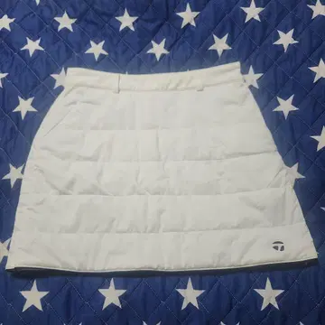 테일러메이드: 화이트 퀼팅 골프 스커트 M 사이즈
