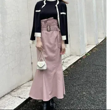 [ 새상품급 ] 벨티드 머메이드 스커트 SNIDEL 0