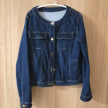 꽃무늬 자수 데님 자켓