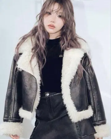 [ MURUA ] 빈티지 라이크 페이크 무스탕