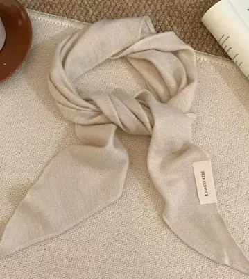 베이지 울 혼방 머플러