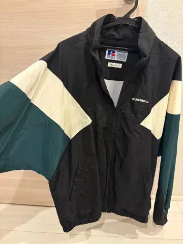 RUSSELL 나일론 자켓