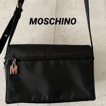 MOSCHINO 블랙 숄더백