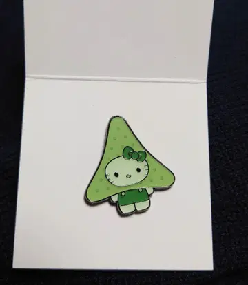 해초 키티 핀 배지