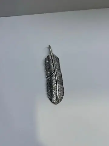 [ SAAD ] 실버 깃털 디자인 펜던트
