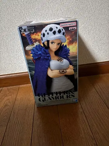 원피스 트라팔가 로 피규어