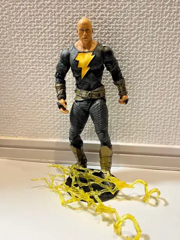 DC 멀티버스 블랙 아담