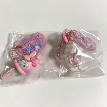 산리오 메조피아노 콜라보 시크릿 참 키티