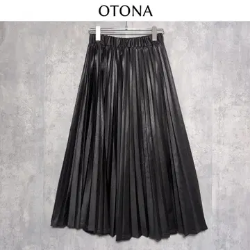 OTONA FREE 가죽 느낌 플리츠 스커트 브라운