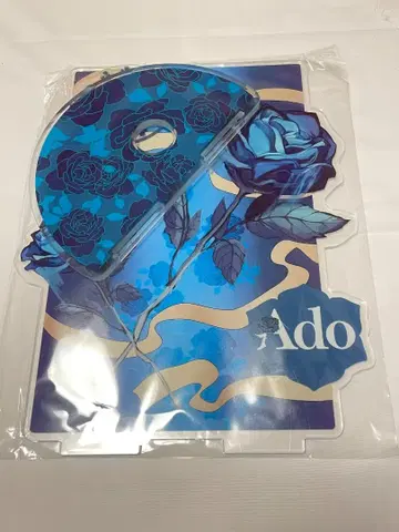 Ado 5th Anniversary 팝업 스토어 응원봉 스탠드