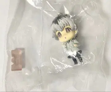 도쿄 구울 :re 사사키 하이세 피규어 키링(받침대 포함)