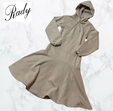 [ 미사용 새상품 ] 레이디 rady A라인 후디 원피스 후드티 원피스